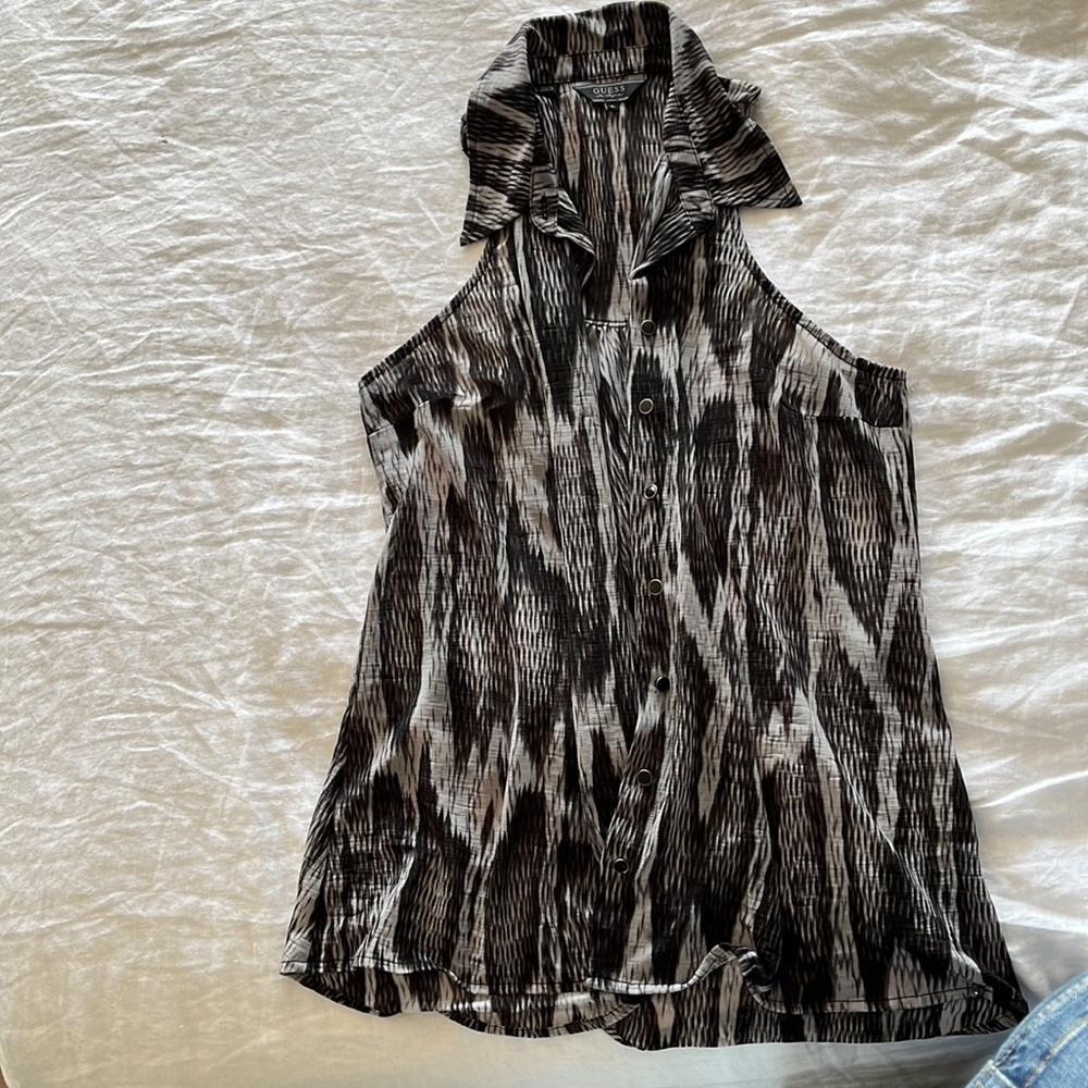 Sleeveless sheer blouse by Guess. Size S. Black/grey.